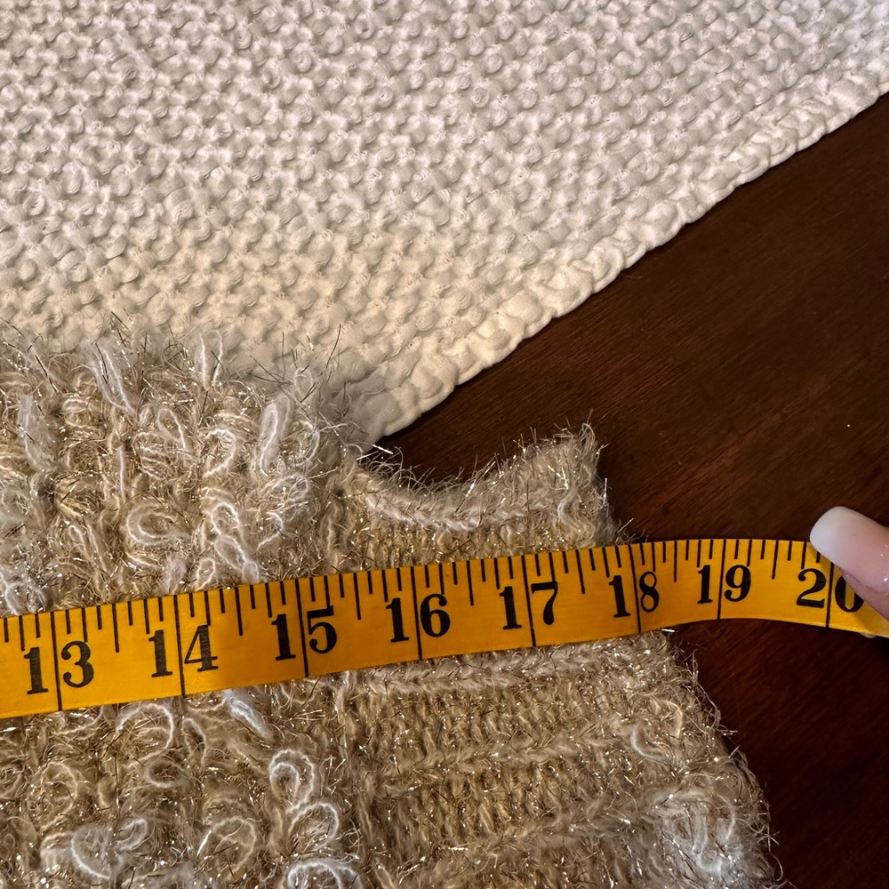 Loveriche NWOT sz estimated Large‎ bling looped cream cardigan w pearl buttons - Picture 10 of 10